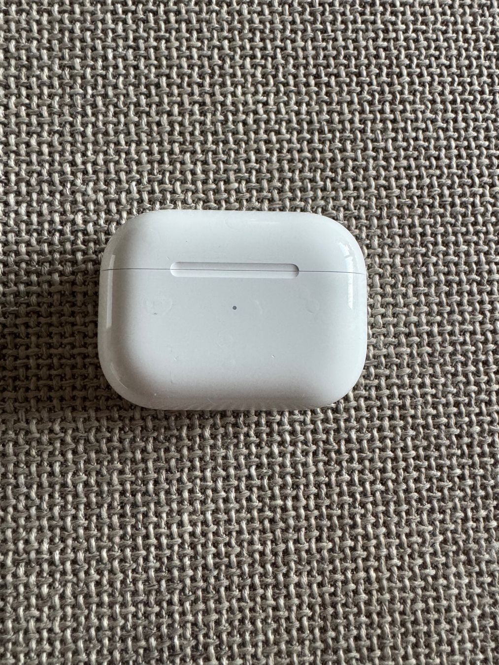 Apple Cuffie: AirPods Pro 2nd gen – Usato da Chur venduto da snow_white_blue 2