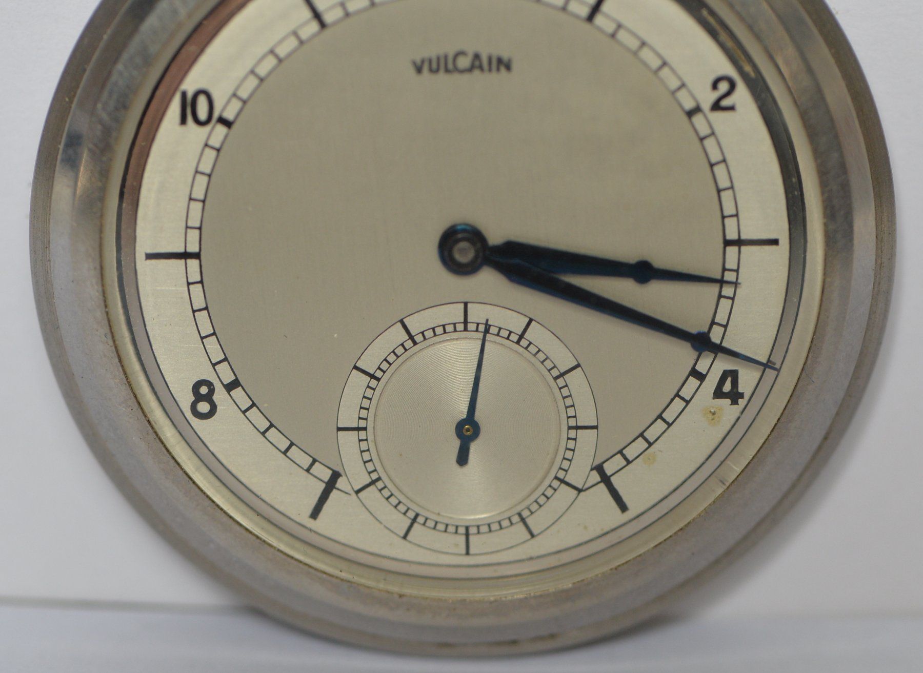 Vulcain Uhren: "Montre" Vulcain – Gebraucht aus Neuchâtel von Neuchatel 5