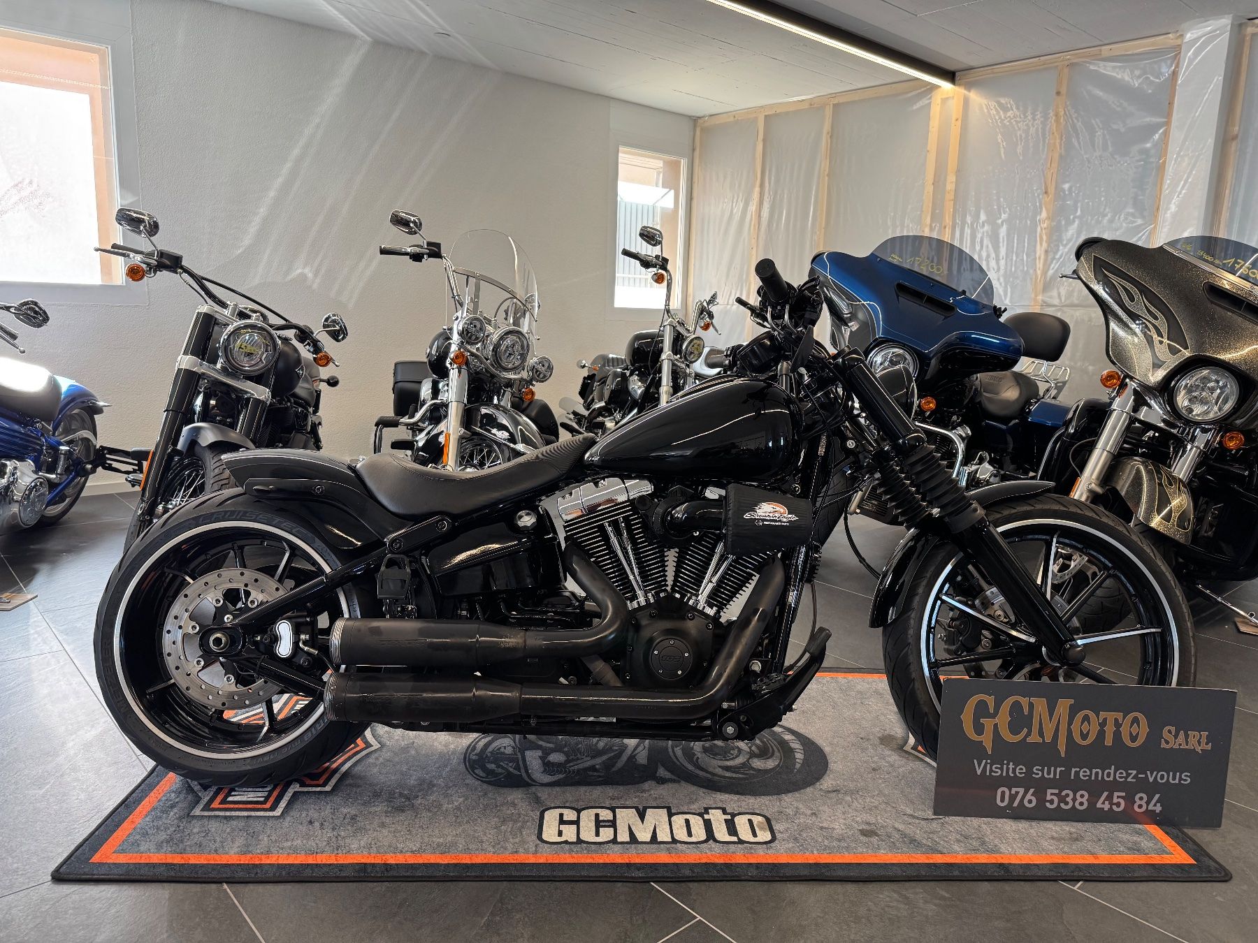 Harley-Davidson Chopper: Harley Davidson Breakout 103 Softail LEASING POSSIBLE – Usato da Echallens venduto da HD90 9