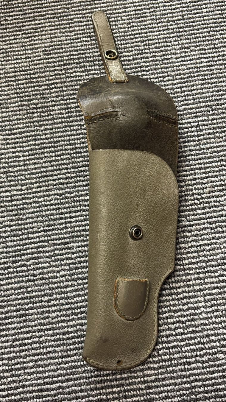 Schweizer Armee Uniformen: Pistolen-Holster – Gebraucht aus Wangen b. Olten von Hba2 2