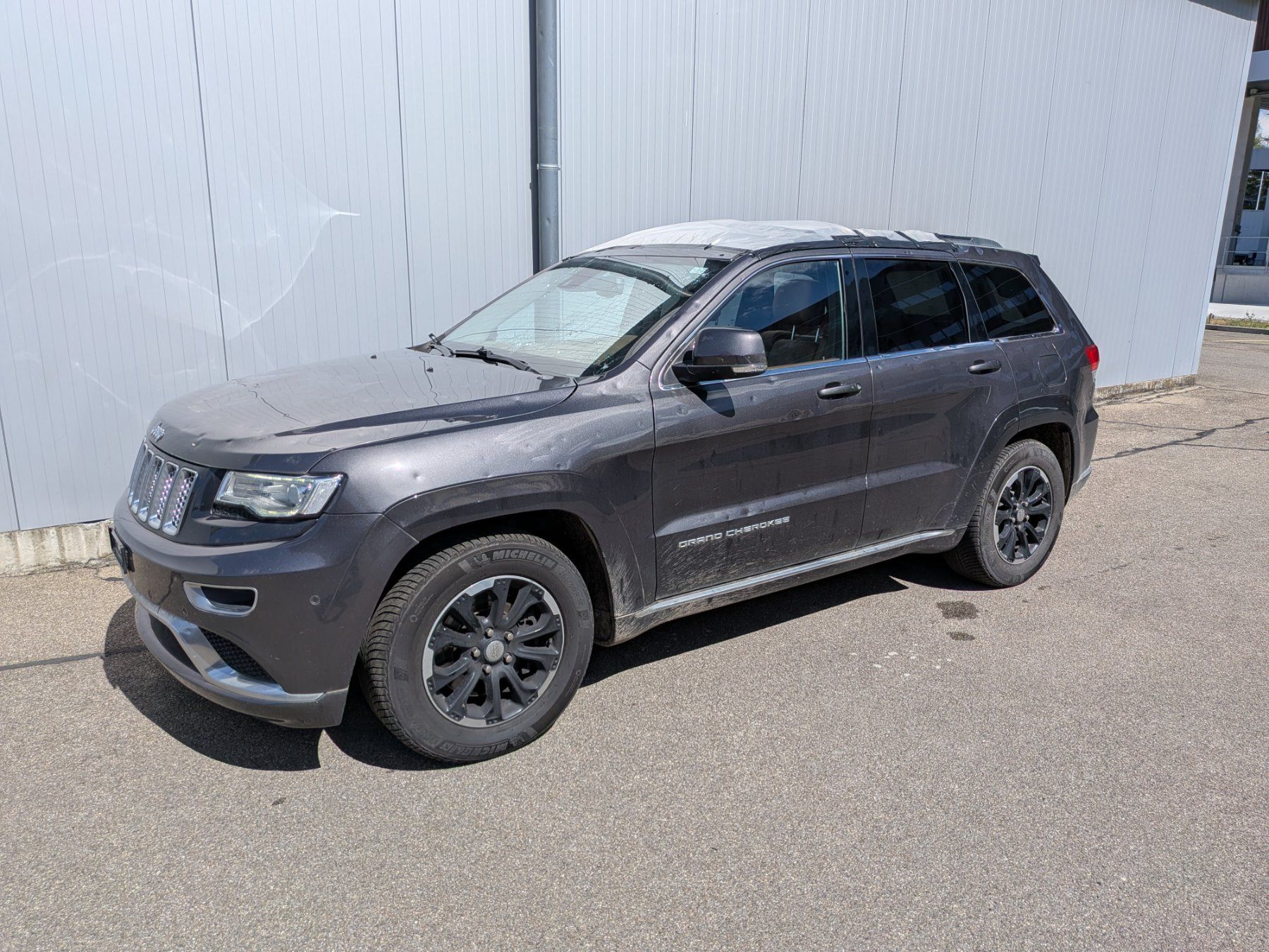 Jeep Automobili: Jeep Grand Cherokee CRD Summit – Usato da Embrach venduto da family_cars2011