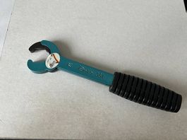 Hahnblockschlüssel DAKO   455