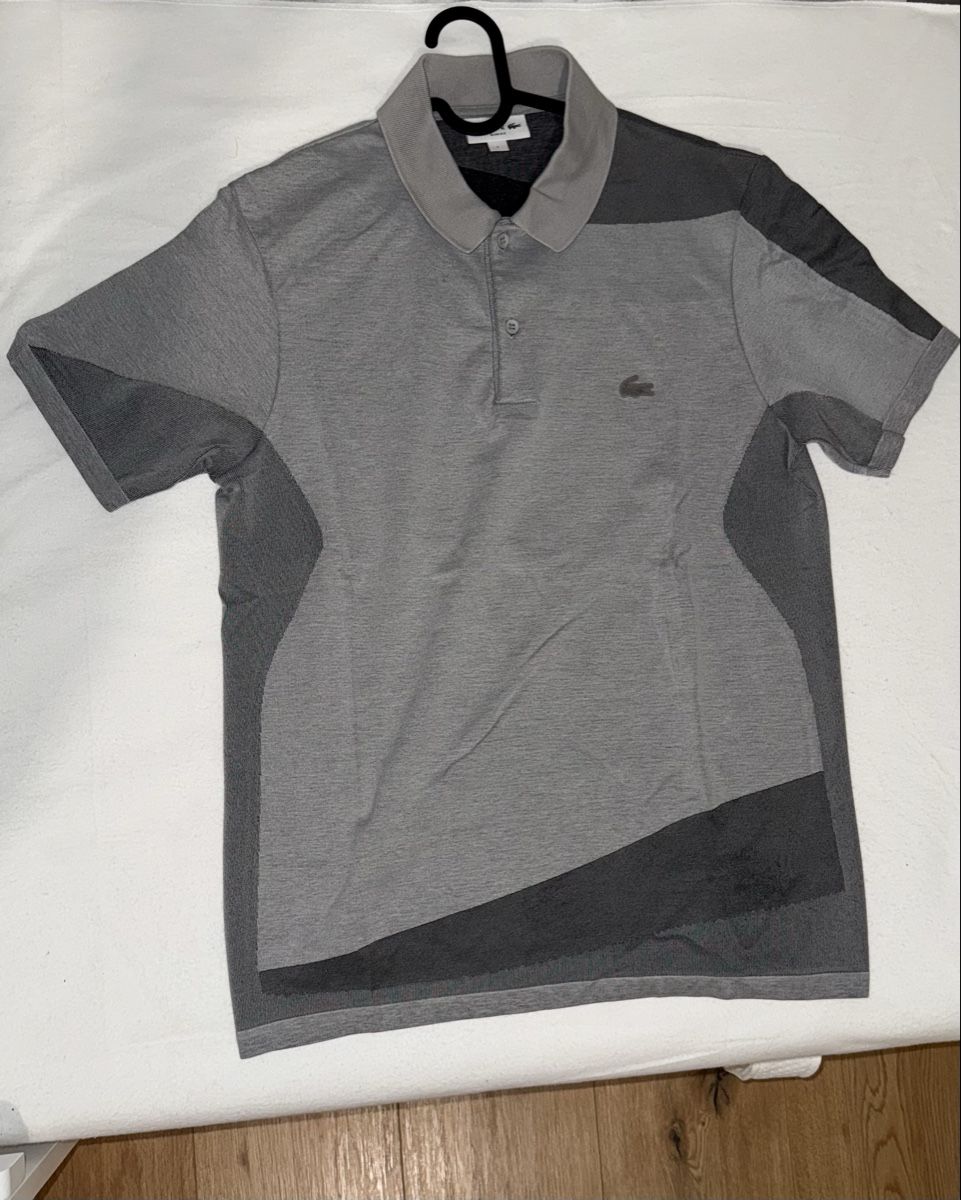 Lacoste Polos: Polo Lacoste taille L gris – Neuf (Voir description) à Villaz-St-Pierre par dav_w66n