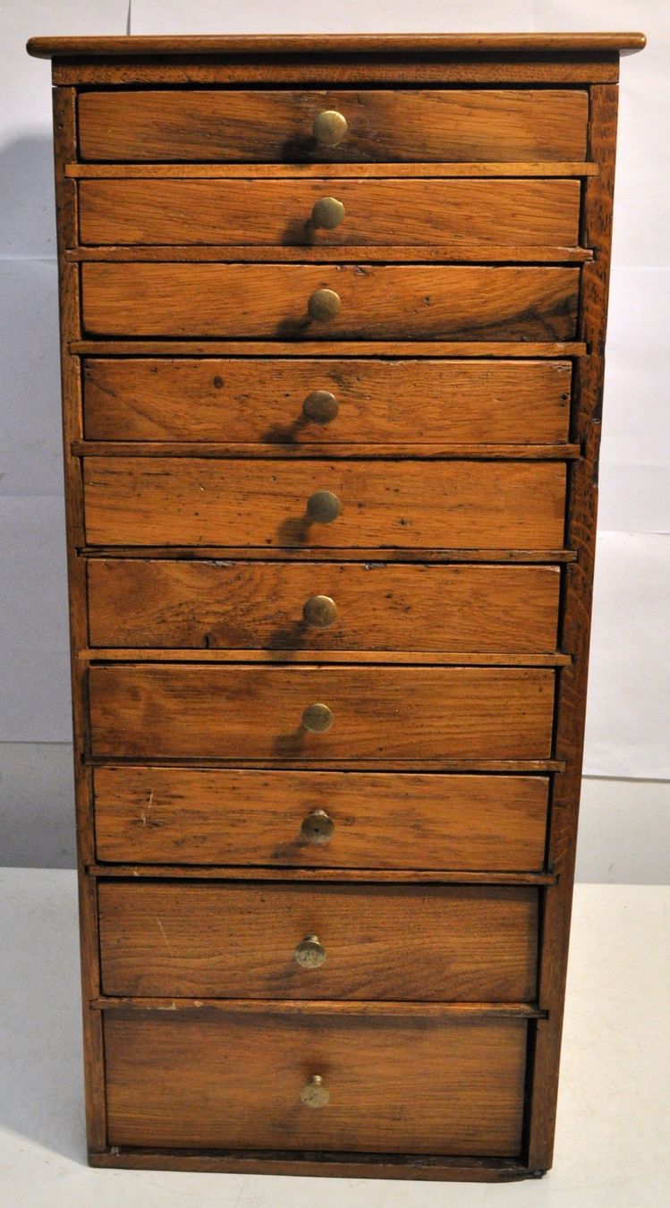 Cassettiere: Ancienne layette d'horloger – Usato da Neuchâtel venduto da Neuchatel