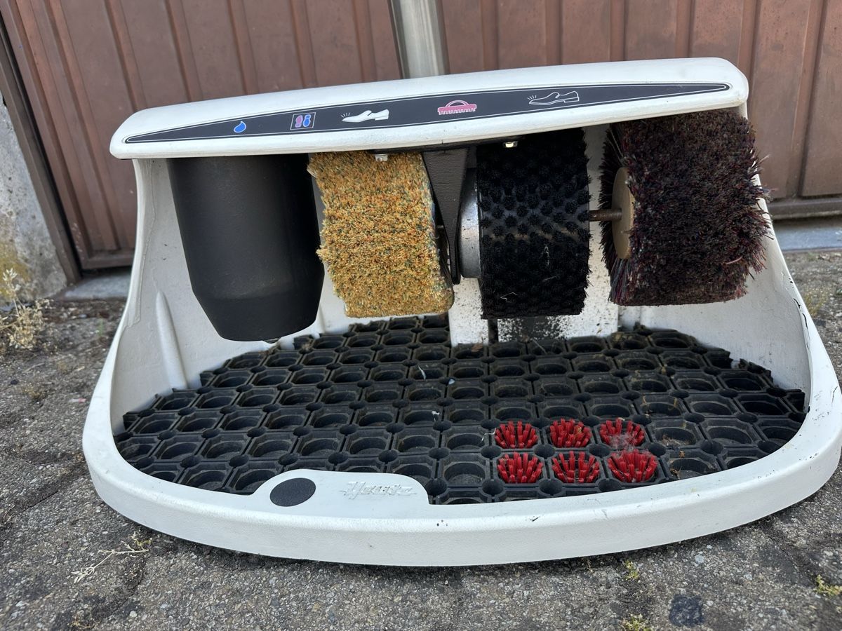 Tutte le macchine: Heute COSMO 3 Plus Schuhputzmaschine  gebraucht – Usato da Liestal venduto da forty-four_shop 3