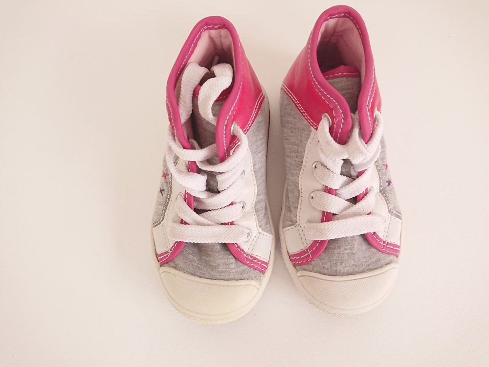 Schuhe für Mädchen: Mädchen Sneaker Freizeitschuhe Venice Gr. 24 Grau/Pink – Gebraucht aus Hallau von CHACLA 3