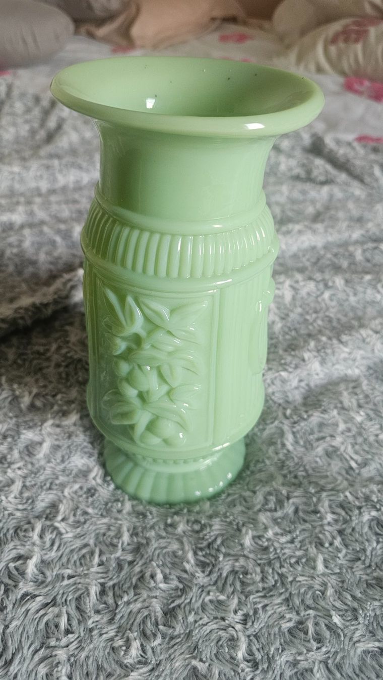 Vase & Récipients: Vase opaline Jade – D'occasion à Etoy par angi020