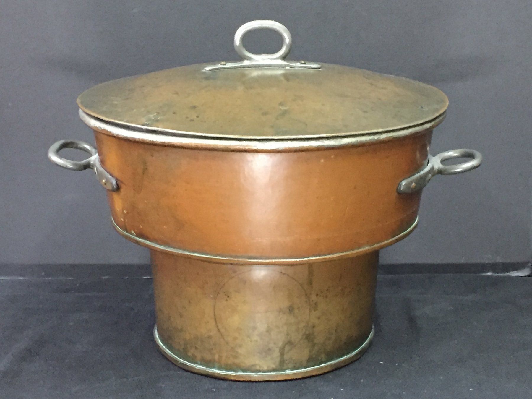 Pentole: Antiker Kessel / Topf aus Kupfer – Usato da Schaffhausen venduto da vintageville