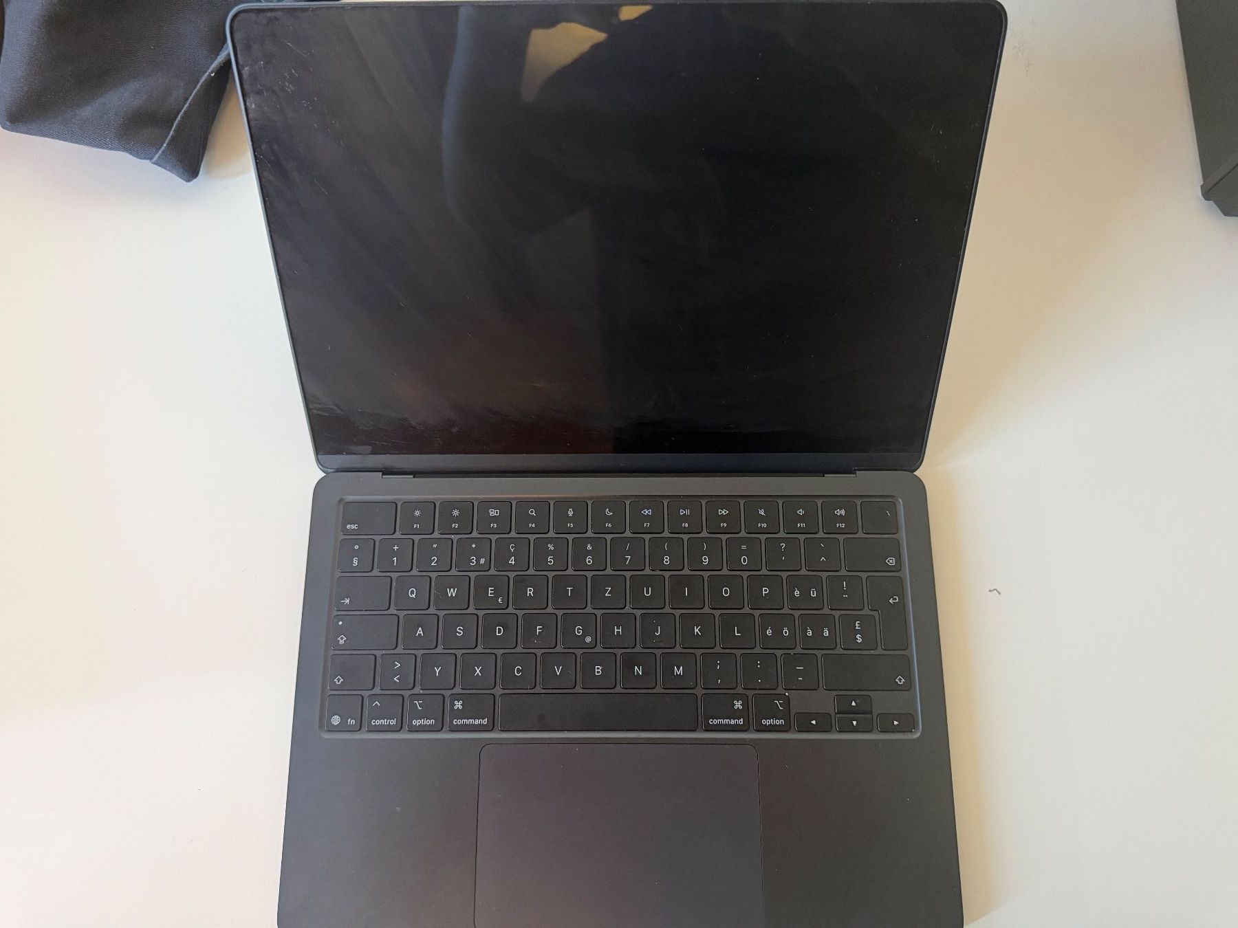 Apple Notebook: MacBook Air 13 2025 – Usato da Rüschlikon venduto da fku_ry95 1