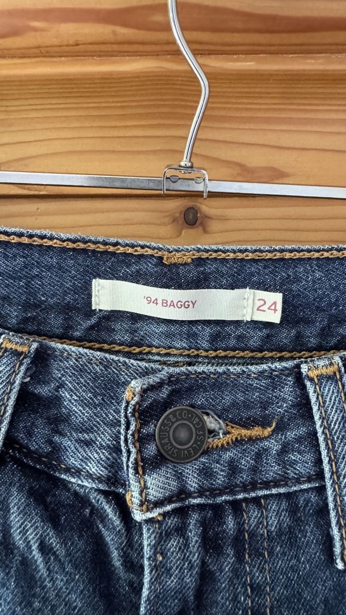 Levi's Jeans: Levi's '94 Baggy Jeans – Usato da Niederurnen venduto da row_m7ld 2