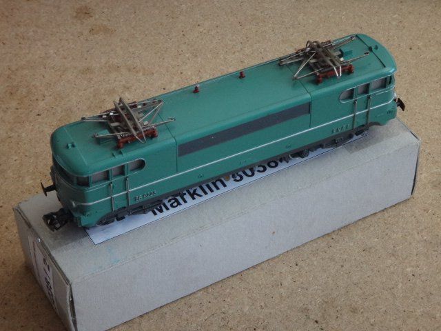Locomotive Märklin 37308 HO – ÖBB époke V, Digitale MFX, Rouge, Neuve