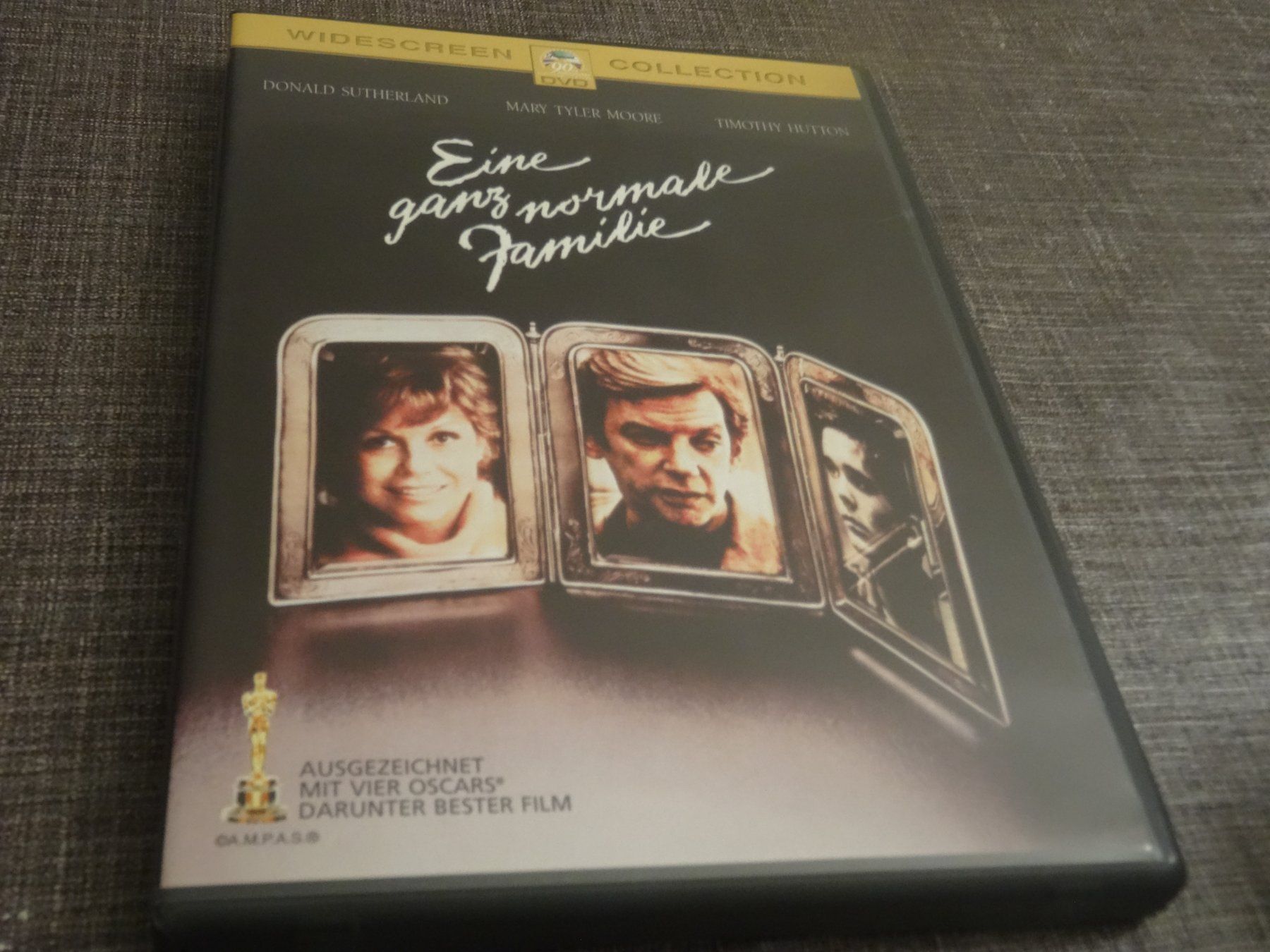 Tous les DVDs: DVD Eine ganz normale Familie – D'occasion à Olten par Disc-Verkauf