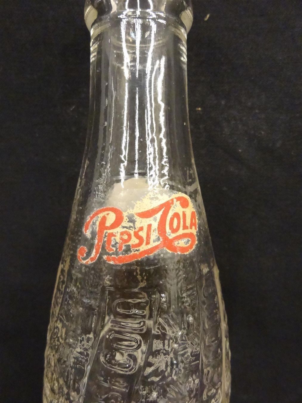 Bottiglie: kleine alte Flasche PEPSI 1961 – Usato da Kerzers venduto da Flaschenposten 2