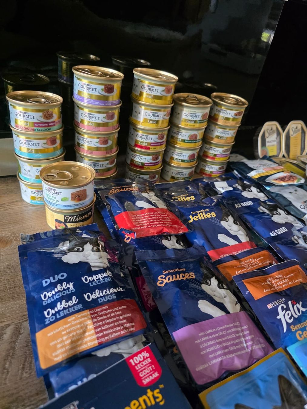 Nourriture: Katzenfutter Multipackung Nassfutter verschiedene Marken neu – Neuf (Voir description) à Sattel par singlespeed101 2