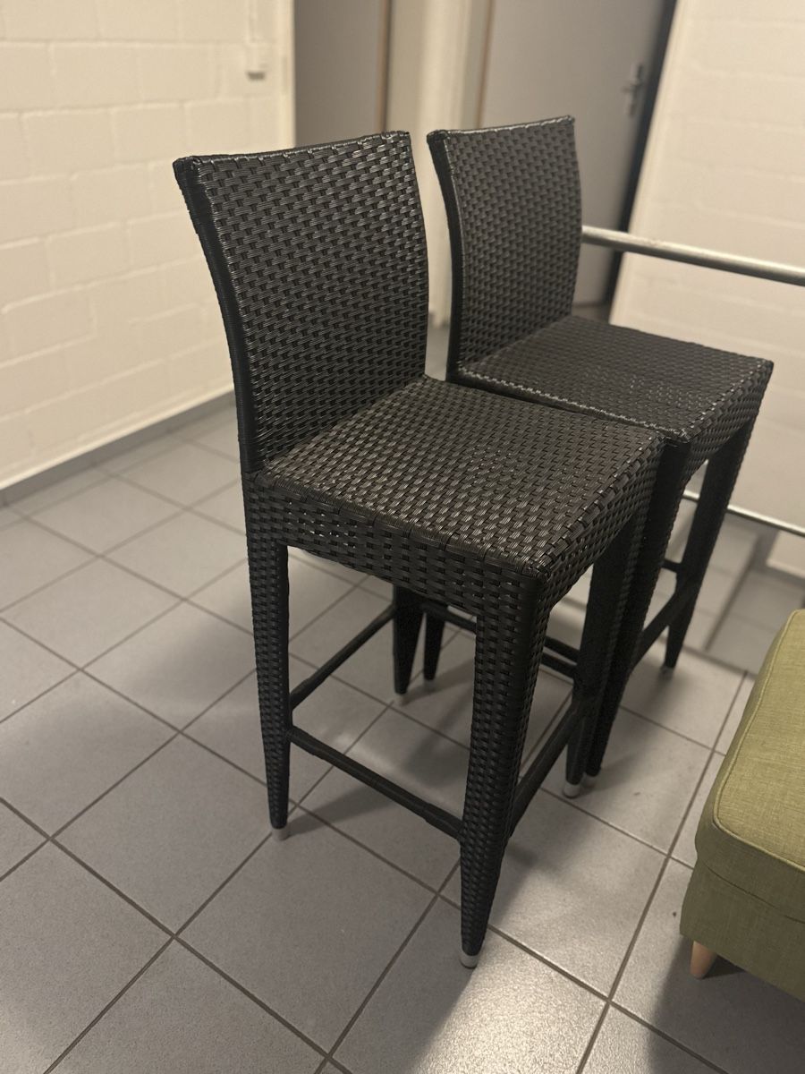 Set di tavolo e panche: Bargarnitur – Usato da Greppen venduto da Ksterntaler 1