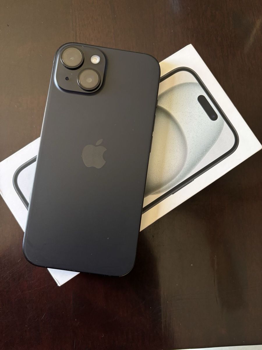 Apple Handys / Smartphones: iPhone 15 – Gebraucht aus Neuchâtel von mascara01