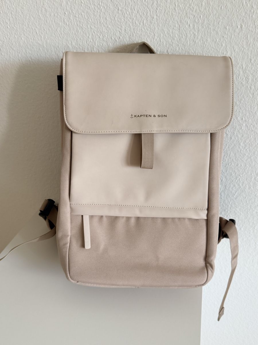 Kapten & Son Zaini: KAPETEN & SON Rucksack beige  – Nuovo (secondo la descrizione) da Rorschacherberg venduto da pol_2pw7