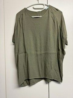 Kurzarm Bluse oliv von Dream M
