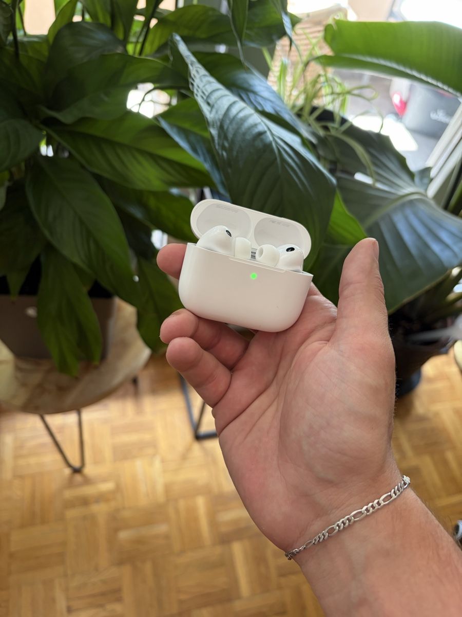 Apple Cuffie: Airpods 3 Pro  – Nuovo (secondo la descrizione) da Meyrin venduto da silencator 4