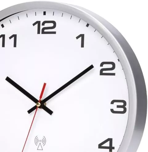 Orologi da terra & Orologi da parete: Funkuhr weiss – Nuovo e nell'imballaggio originale da Hundwil venduto da Stallone5 4