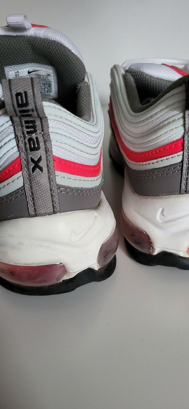 Nike Herrenschuhe: nike air max – Gebraucht aus Camignolo von Hakunamat5 4