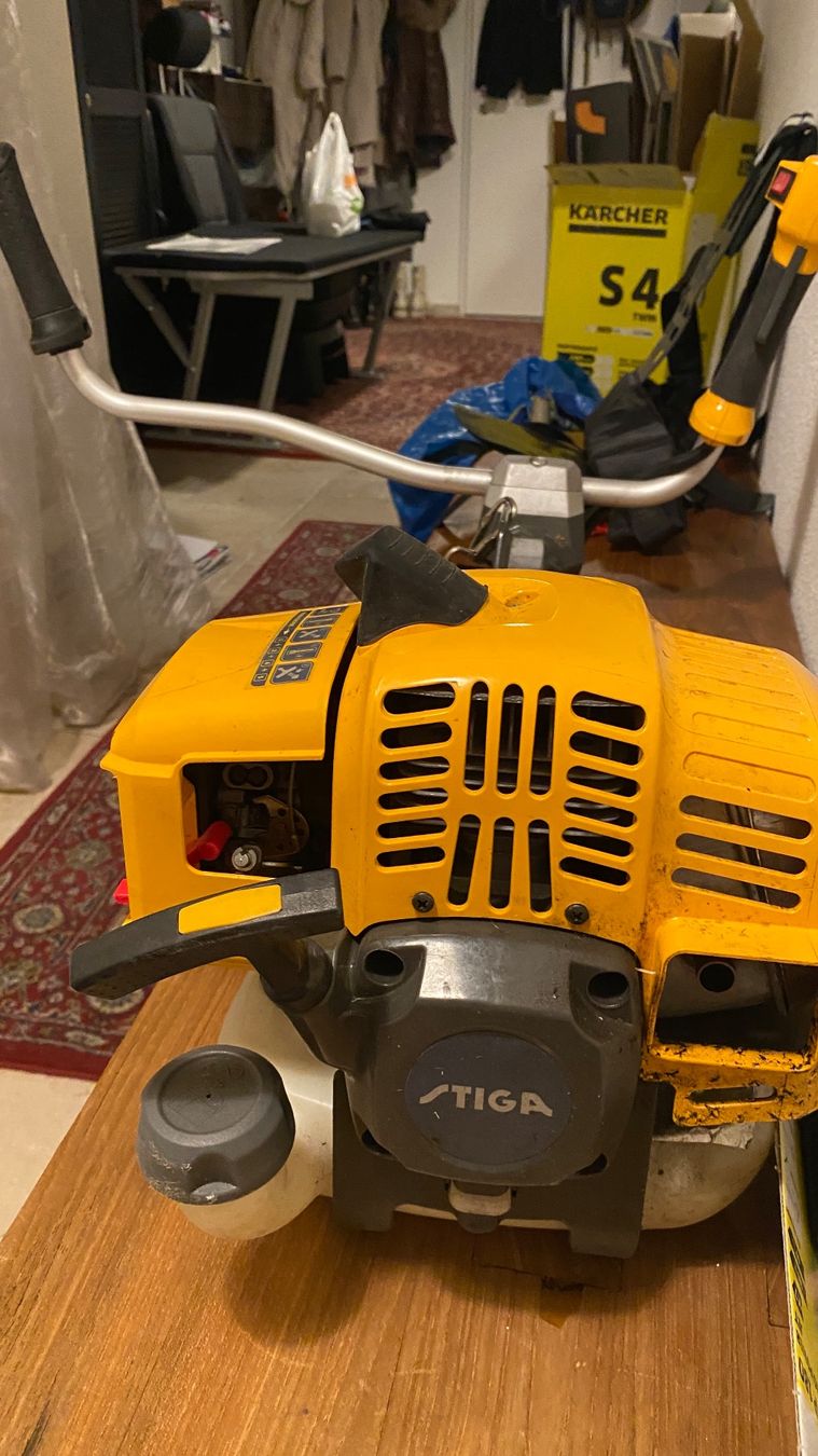 Stiga Alle Maschinen: Rasentrimmer / Freischneider Stiga SBC232D – Gebraucht aus Winkel von  8