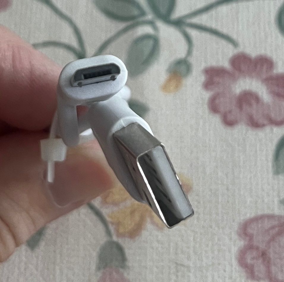 Cavi: Câble USB A - Micro B - 20cm – Usato da Corpataux venduto da leajsl 1
