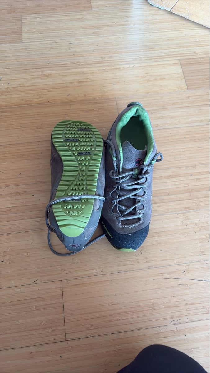Mammut Scarpe da donna: Mammut Trecking Kletter Schuh Grösse 40 – Usato da Gonten venduto da Schneemaus