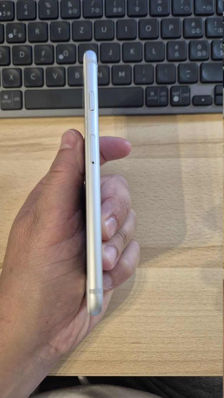 Apple Portables: iPhone 6S 2574 – Défectueux à Münchenbuchsee par MV_Solutions 4
