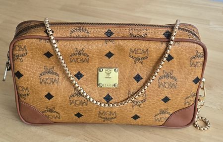 MCM Necessaire/Clutch/Crossbody Tasche Heritage Cognac Canva