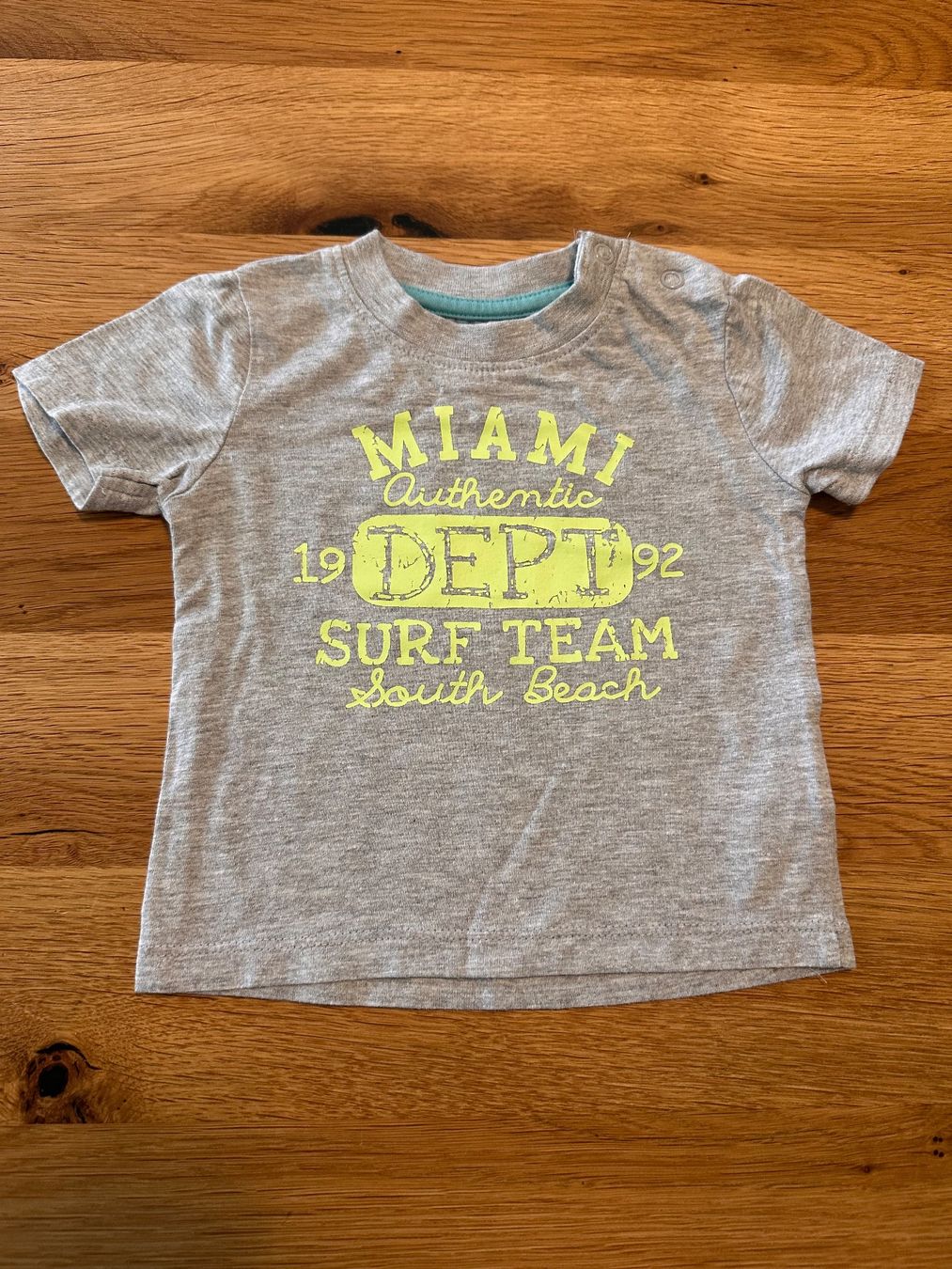 Camicie, T-shirt & Polo: 3 Sommer T-Shirts Grösse 74 – Usato da Illnau venduto da Xanny777 1