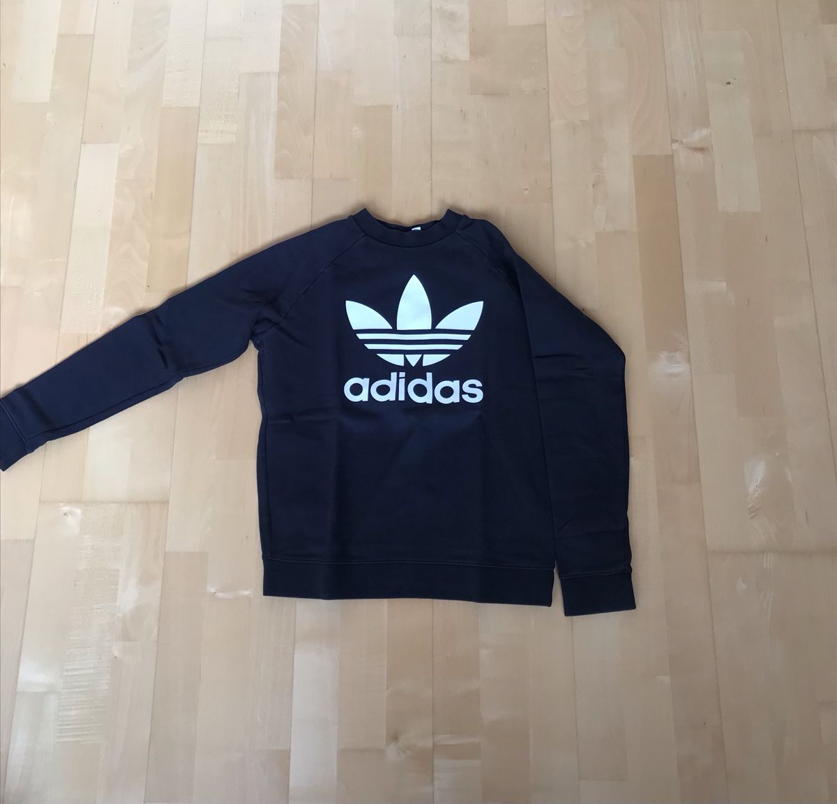 Adidas Maglioni & Felpe: Adidas Pullover schwarz, Gr. 38 – Usato da Oeschgen venduto da Elmermo