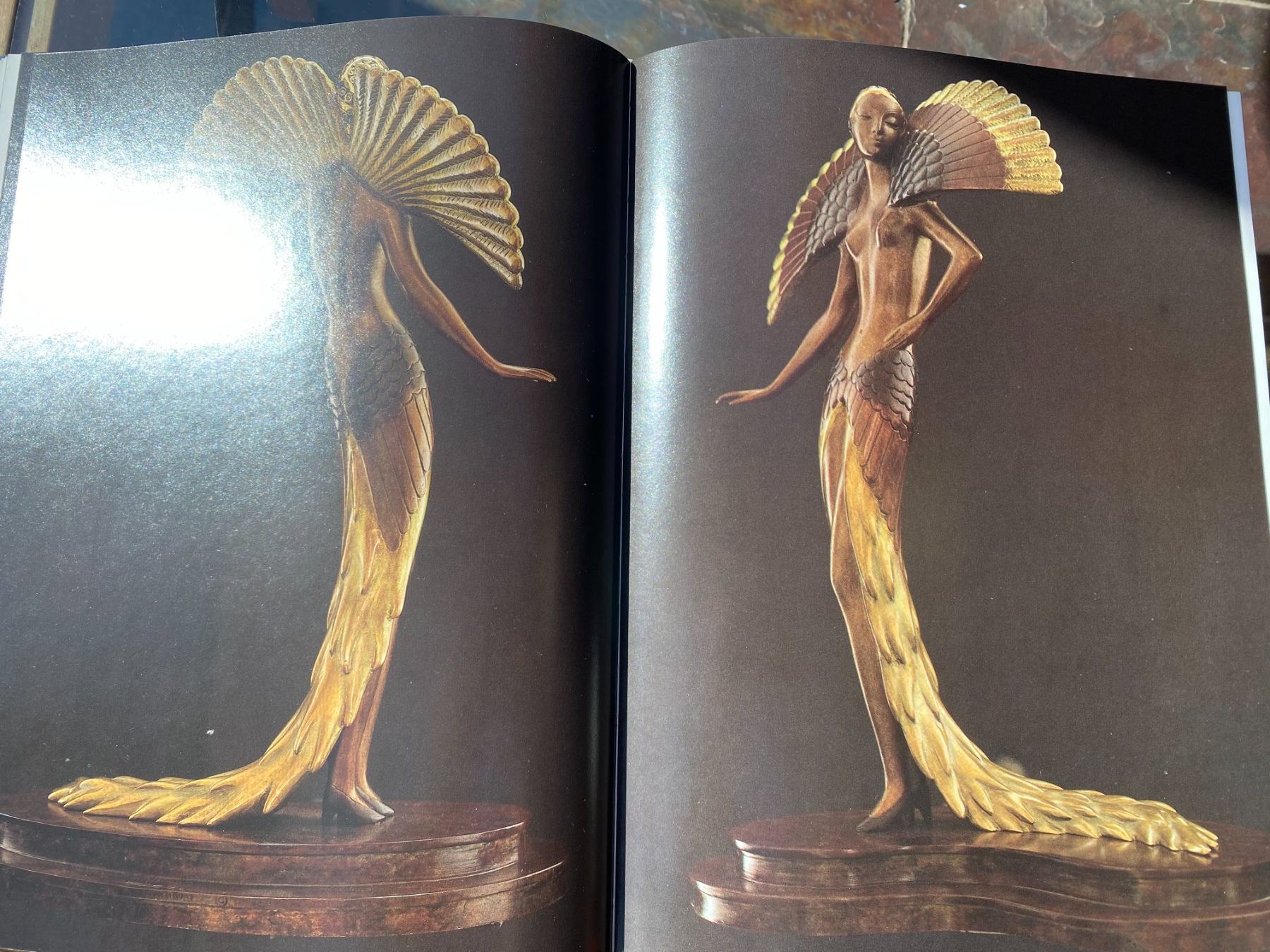 Libri: Kunstbuch ERTE SKULPTUREN – Nuovo (secondo la descrizione) da St. Gallen venduto da Blin 8