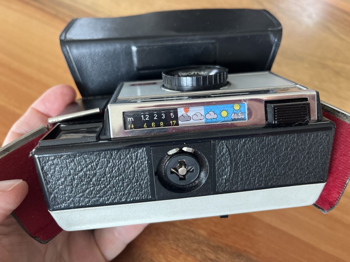 Kodak Fotocamera: Fotokamera analog Kodak antik – Usato da Sargans venduto da Pacor 1