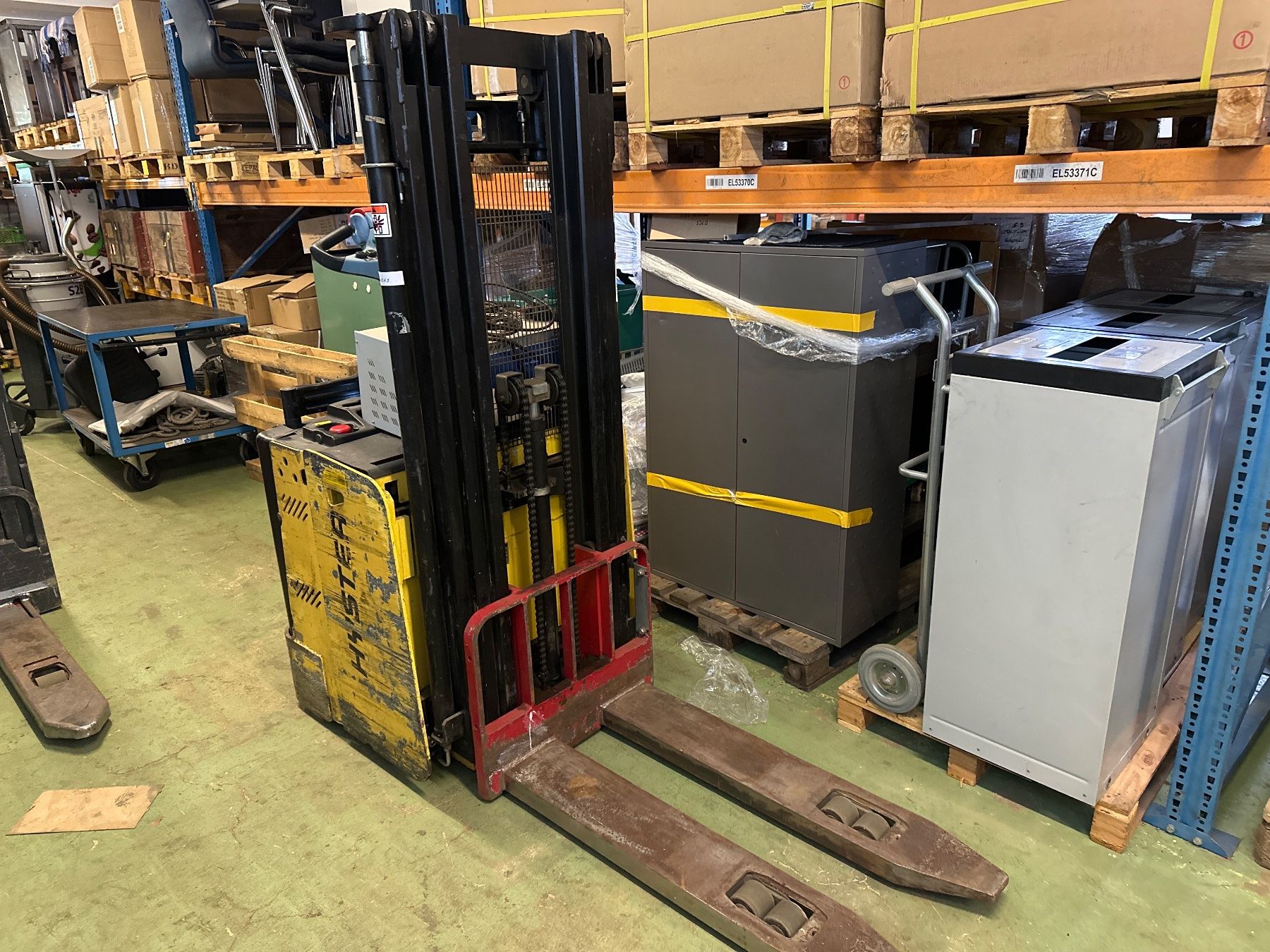 Hyster Elektro Hochhubwagen 1.5t Hubhöhe 4300mm Occasion (Gebraucht) in ...