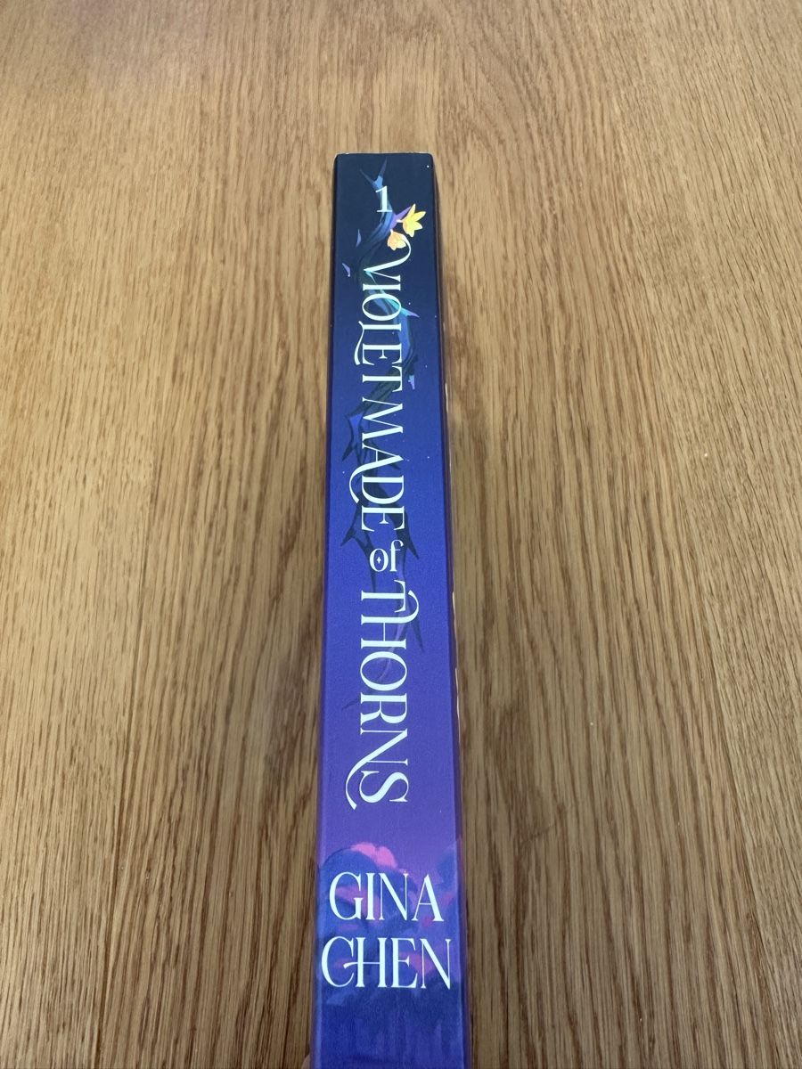 Libri: Violet Made Of Thorns, Gina Chen – Nuovo (secondo la descrizione) da Roggwil TG venduto da Nadan0 2