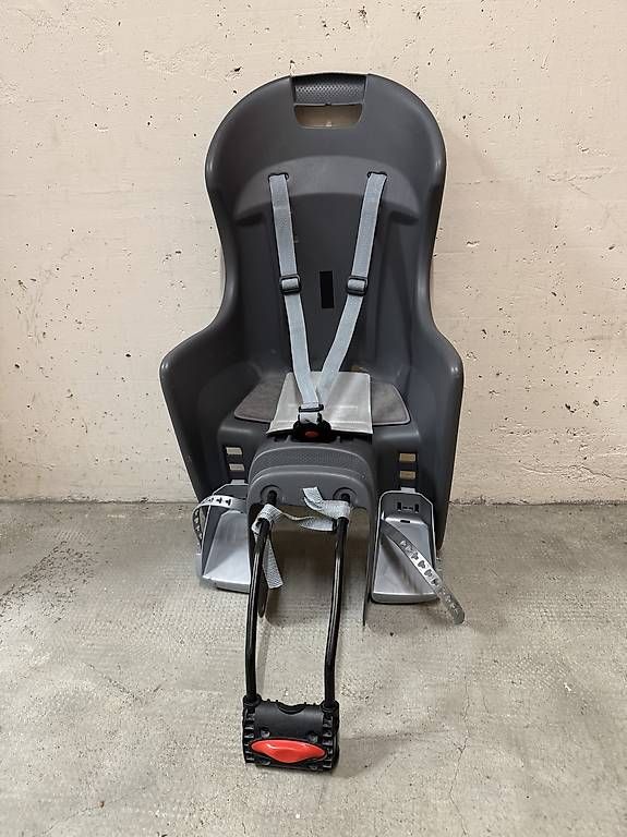 Seggiolini per auto: Siège pour Enfant Vélo – Usato da Genève venduto da mar_t6gz 3