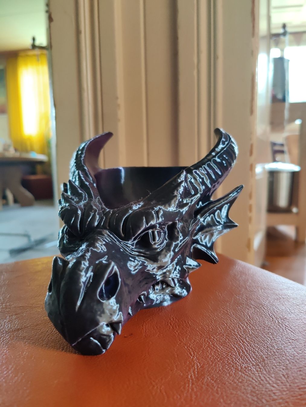 Figuren: 3D Drache Behalter Bewachter Deko Fantasy – Neu (gemäss Beschreibung) aus Degersheim von HariOm 3