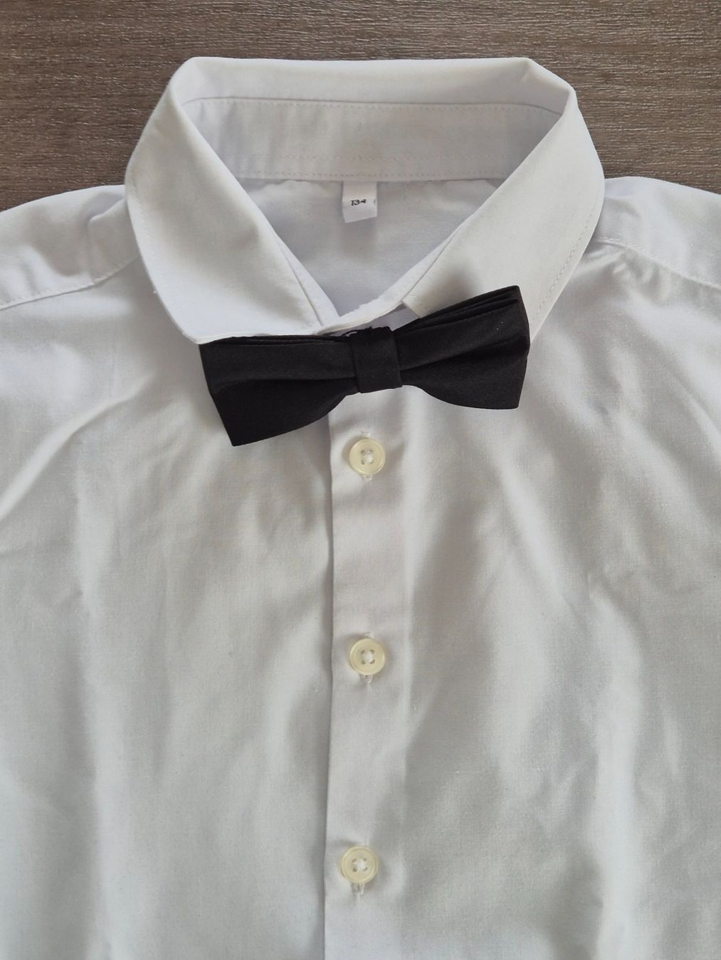 C&A Camicie, T-shirt & Polo: Kurzarmhemd Gr. 134 – Usato da Buttisholz venduto da sico20 4