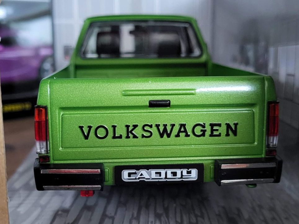 Solido Modellini d'auto: VW Caddy MK1 Custom 1982 1:18 Solido – Usato da Rothrist venduto da Juana5 2
