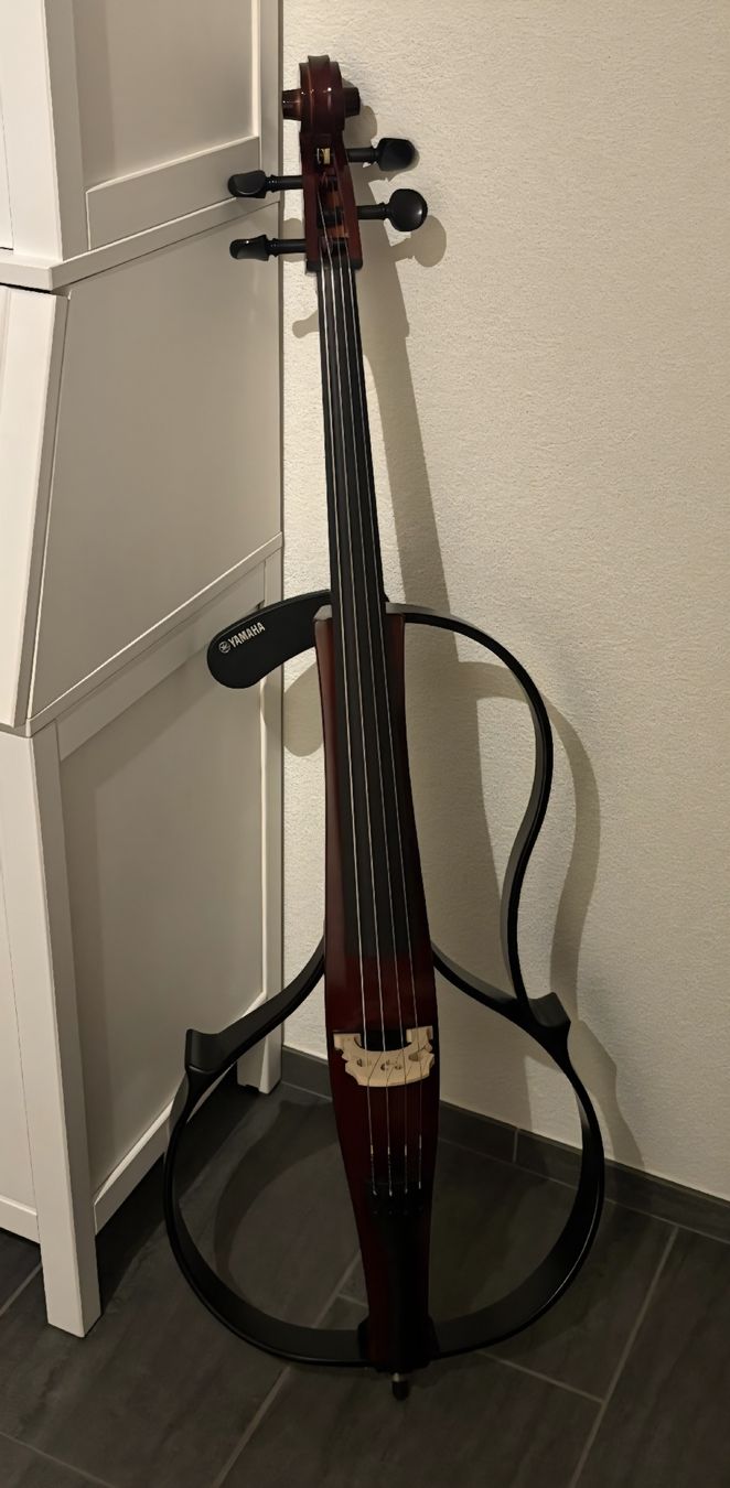 Yamaha Musikinstrumente: E-Cello – Gebraucht aus Schinznach-Dorf von kleinerStern71