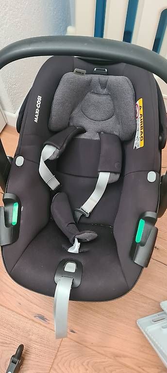 Maxi-Cosi Auto-Kindersitze: Maxi Cosi Pebble 360 mit Babyschale – Gebraucht aus Uttwil von alexroundtheworld