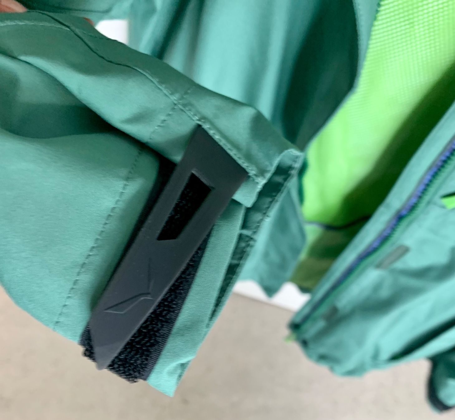 Salewa Giacche: Wanderjacke Salewa GORE TEX NEU S – Nuovo e nell'imballaggio originale da Zürich venduto da Jaskam 6