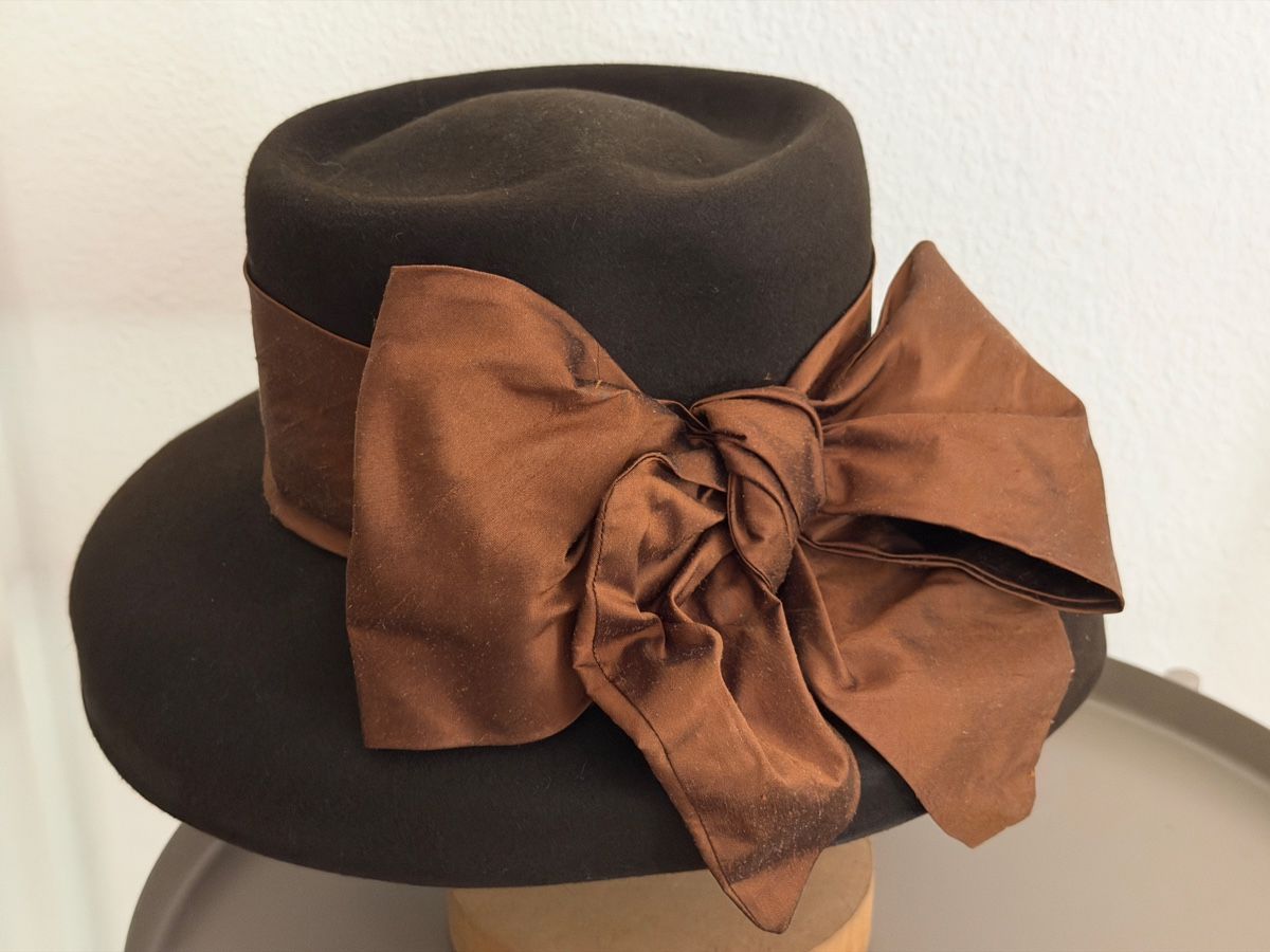 Chapeaux, bonnets & casquettes: Loden-Frey München Hut Damen – D'occasion à Luzern par lang30
