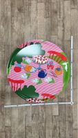 Rundes Serviertablett mit Picknick-Motiv neuwertig