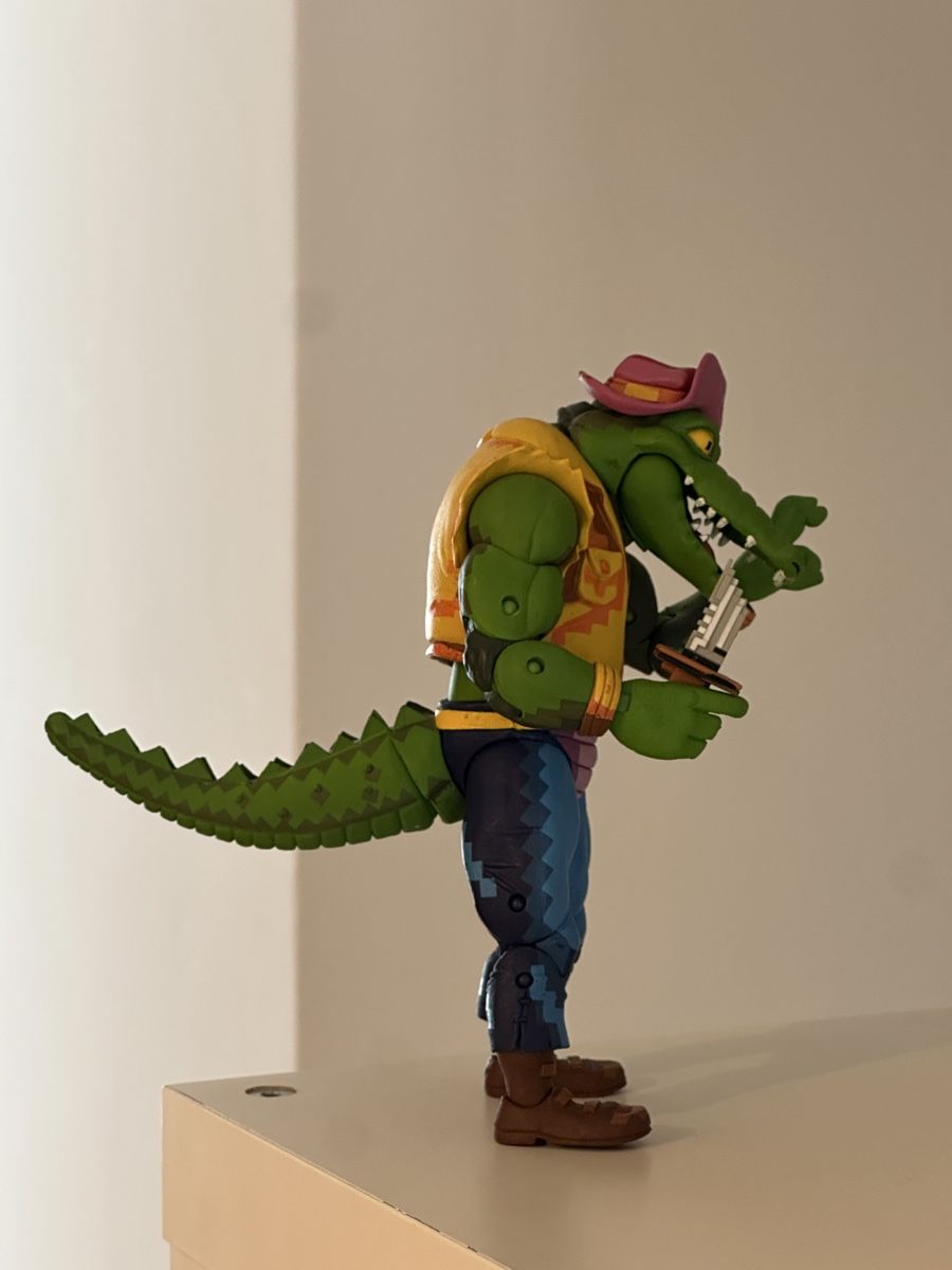 Figuren: Neca TMNT Leatherhead, Turtles in Time – Gebraucht aus Mettmenstetten von ppakeots 3