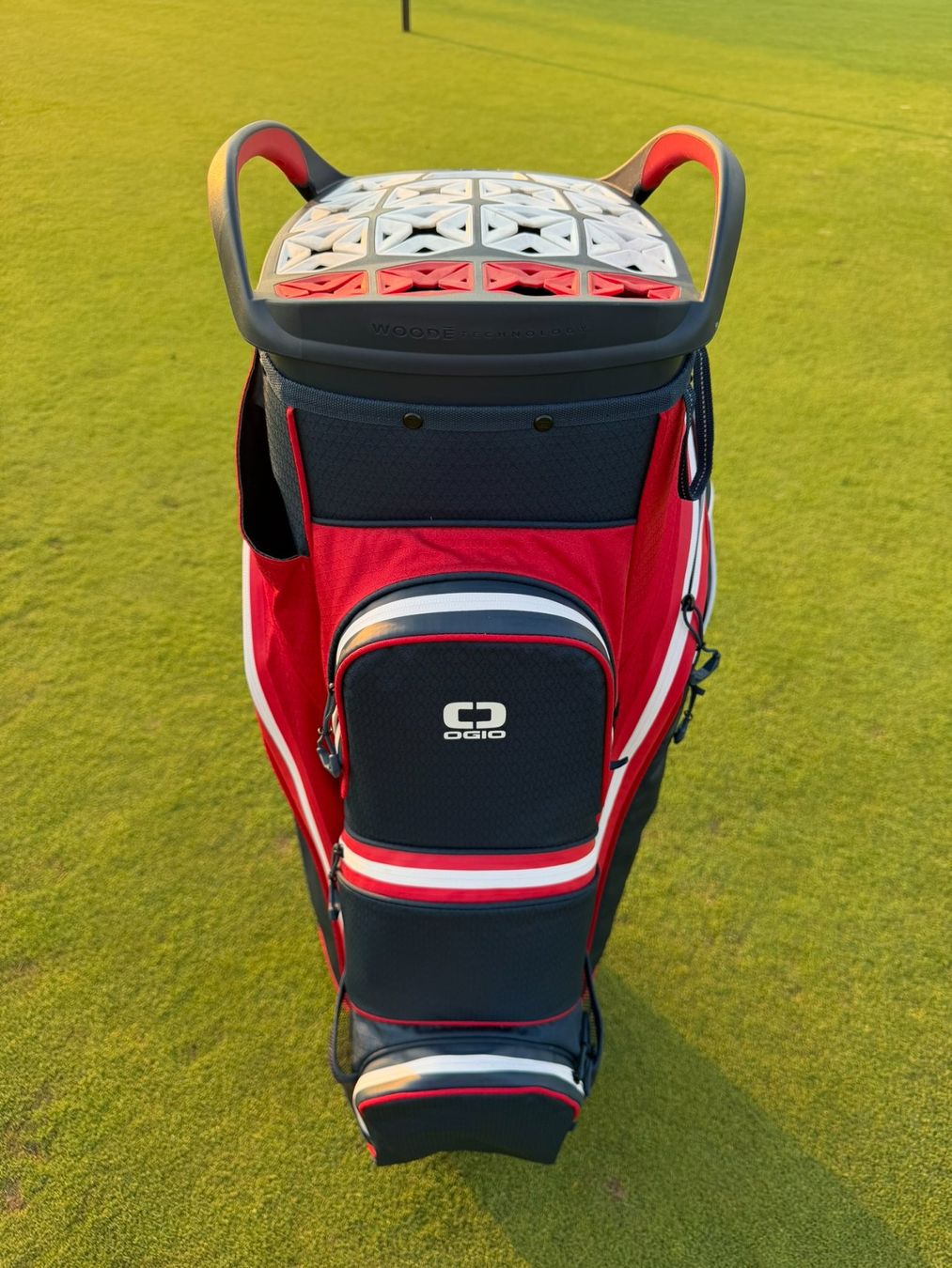 Ogio Taschen: Golfbag - Ogio All Elements Silencer - Cartbag – Neu (gemäss Beschreibung) aus Cham von Harru 3