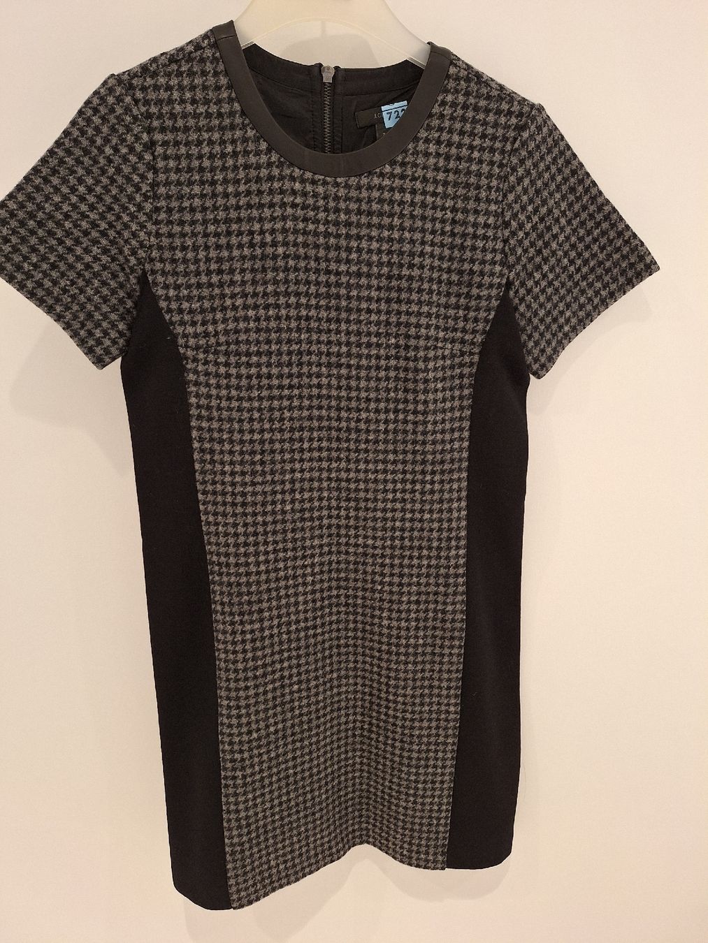 Vestiti: Dress with leather trim – Usato da Cham venduto da Drukkerij