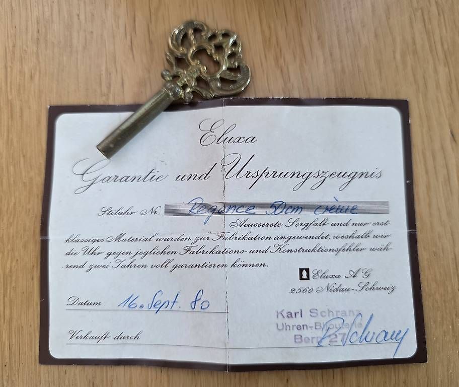 Eluxa Orologi da terra & Orologi da parete: Eluxa Wand- oder Standuhr – Usato da Heiligenschwendi venduto da Priska_Gyarmati 2