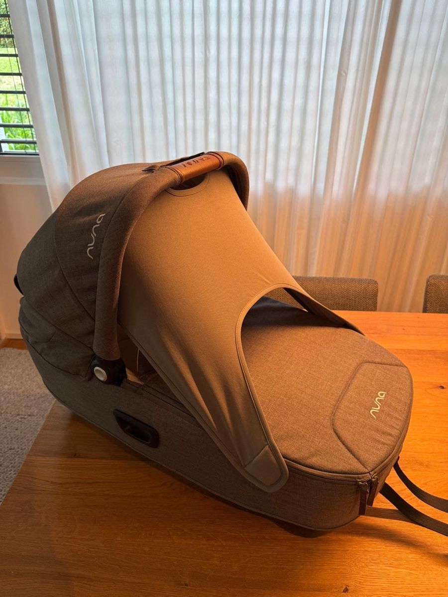 Nuna Auto-Kindersitze: Nuna Base + Pipa & Cari Next Komplettset – Gebraucht aus Binz von chrigi-zh 1